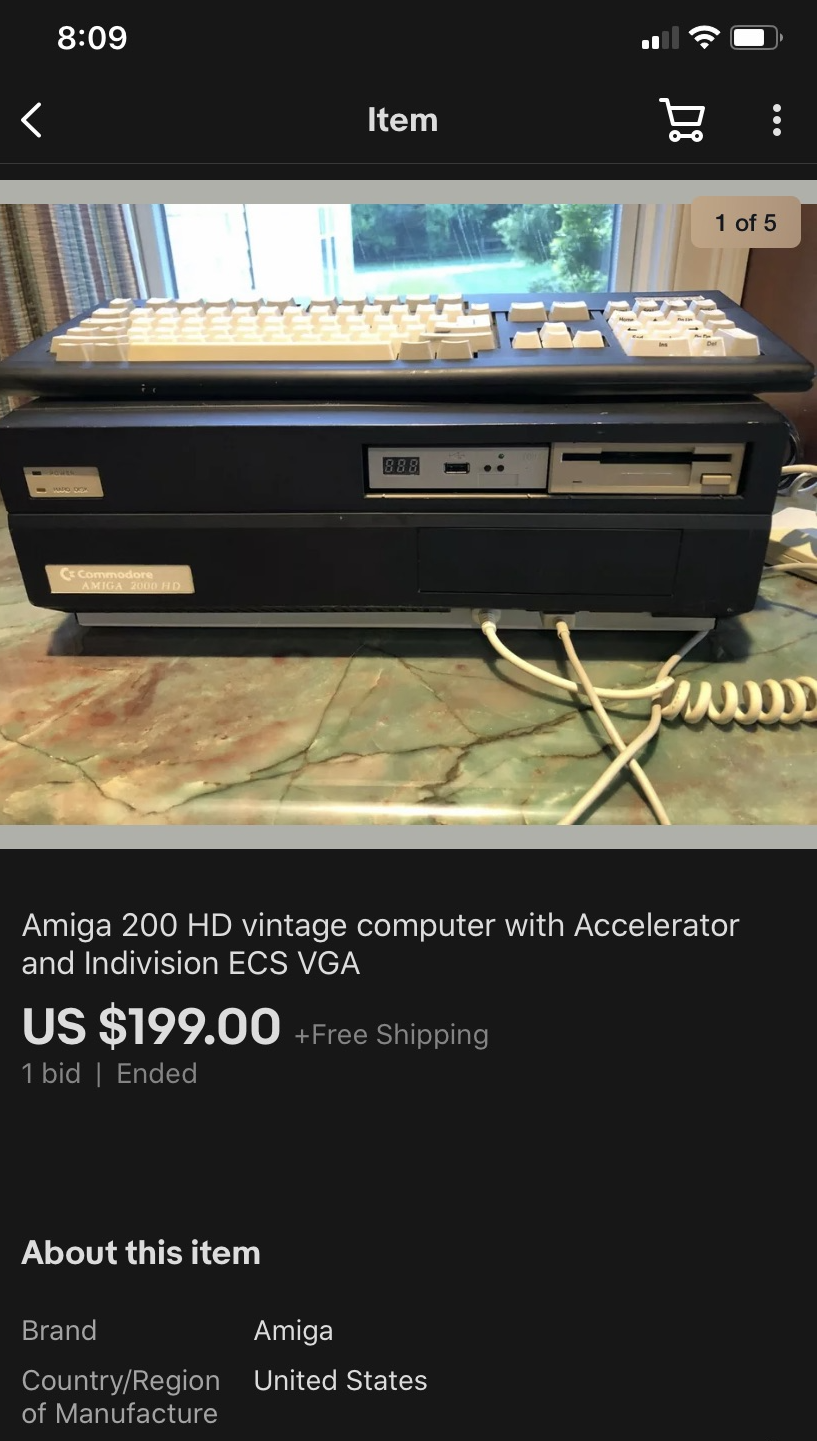 Amiga 2000 .png